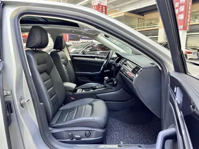 Volkswagen Phideon