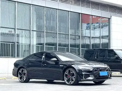 Audi A7L