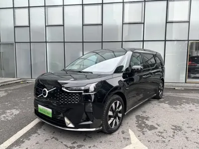 Volvo EM90