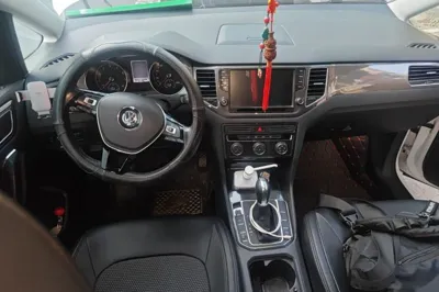 Volkswagen Golf Sportsvan