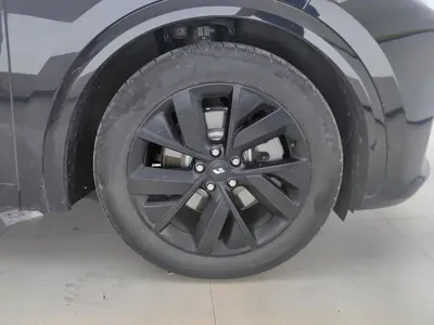 Li Auto Li L7