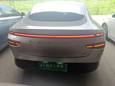 Xpeng P7