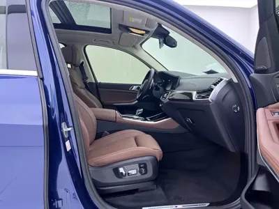 BMW X5 (Import)