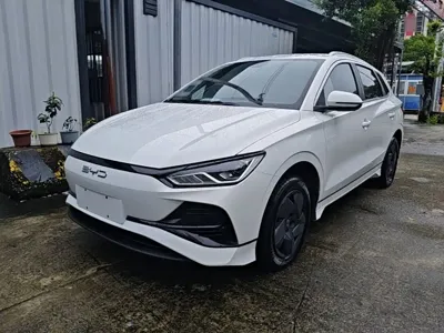 BYD e2