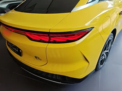 BYD 汉L