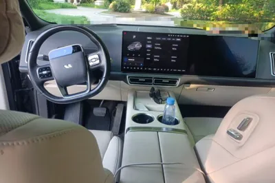 Li Auto L9