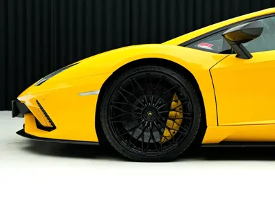 Lamborghini Aventador