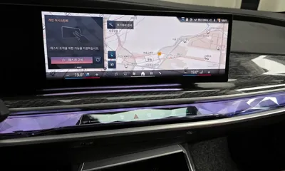 BMW i7