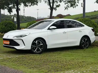 Roewe i5