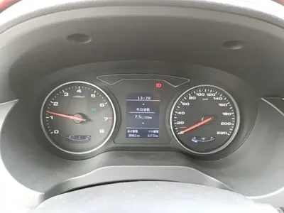 JAC Refine Refine M3