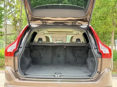 Volvo XC60 (Import)