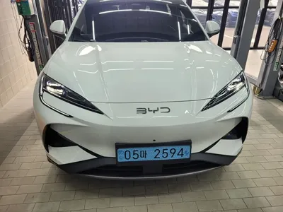 BYD Sealion 7