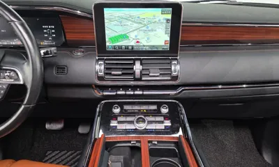 Lincoln Navigator