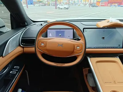 Xpeng G9