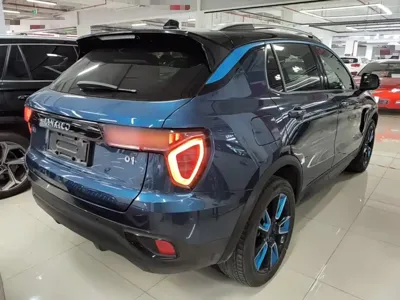 Lynk & Co 01