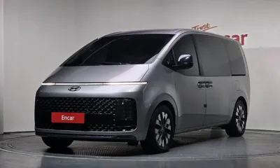 Hyundai Staria