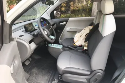 CHANGAN NEVO Lumin