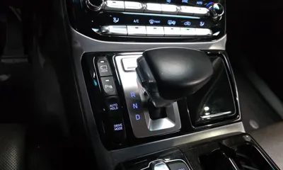 Genesis EQ900