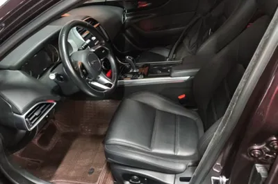 Jaguar XEL