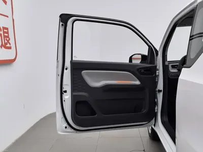 Wuling MINIEV