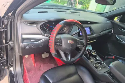Cadillac XT4