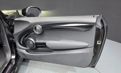 MINI Cooper Convertible