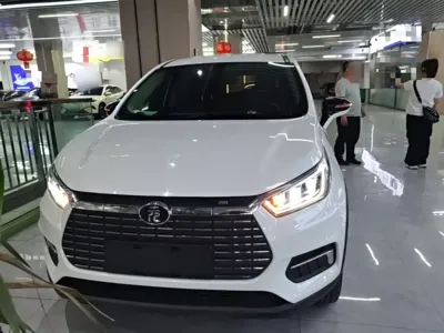 BYD Yuan EV