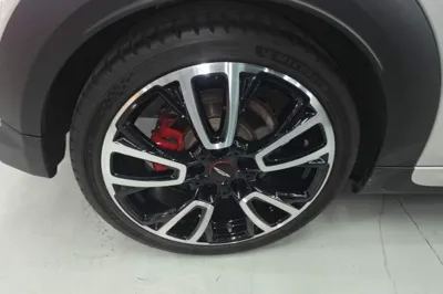 MINI JCW
