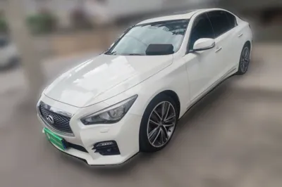 Infiniti Q50L