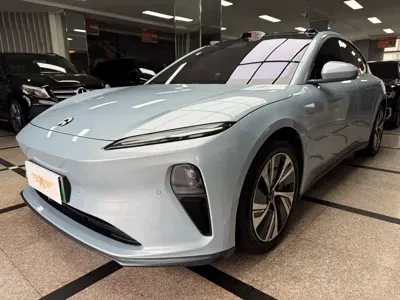Nio ET5