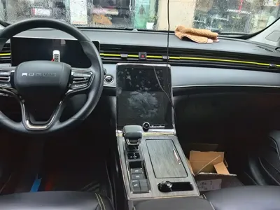 Roewe RX5