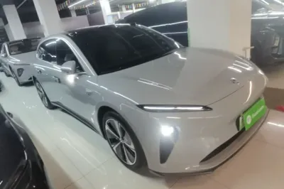 Nio ET5T