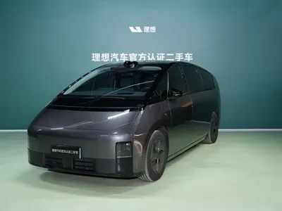 Li Auto Li MEGA
