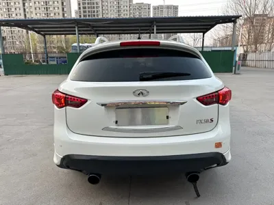 Infiniti FX
