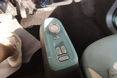 CHANGAN NEVO Lumin