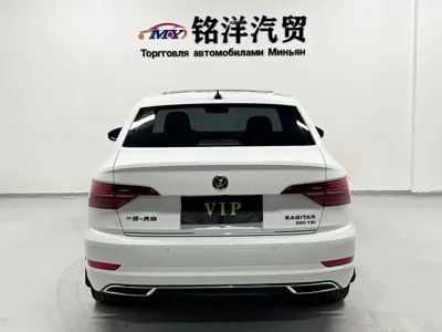 Volkswagen Sagitar