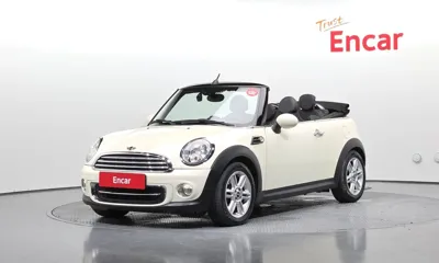 MINI Cooper Convertible
