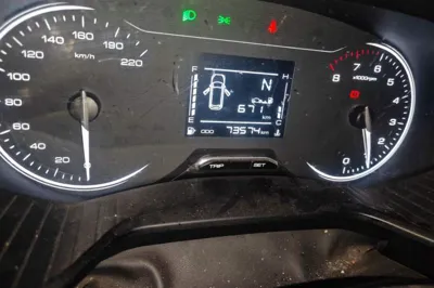 Wuling Asta