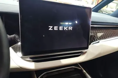 Zeekr 009