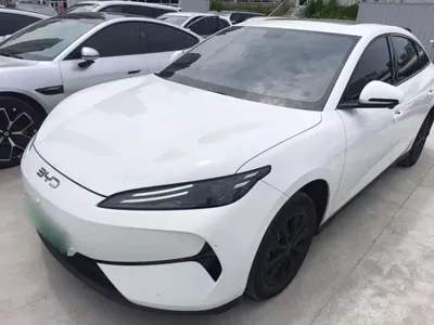 BYD 比亚迪e7