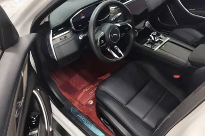 Jaguar XFL