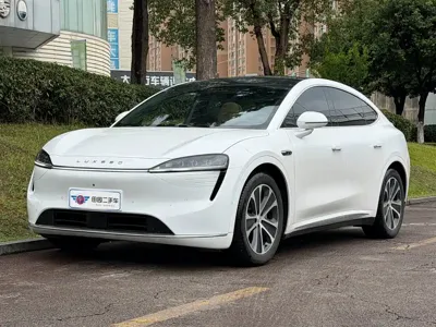 智界 Zhijie R7