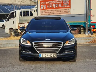 Hyundai Genesis