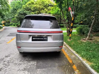 Li Auto Li L9