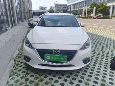 Mazda 3 Axela