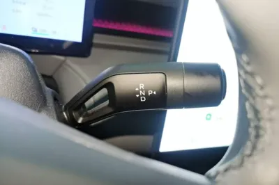 Lynk & Co Z20