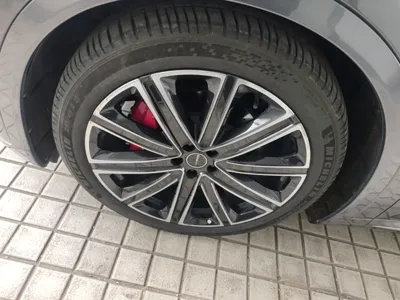 Hima Luxeed R7