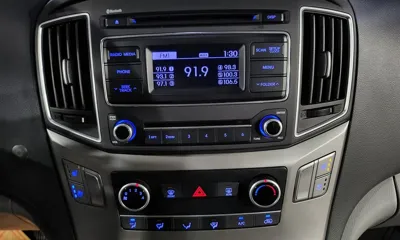 Hyundai Starex