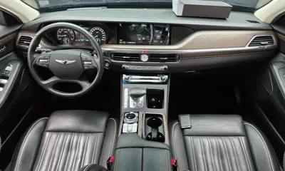 Genesis G90
