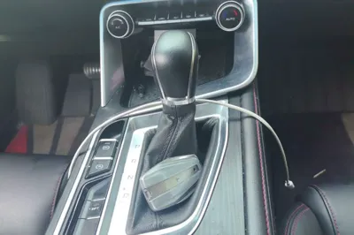 Geely Auto Binray